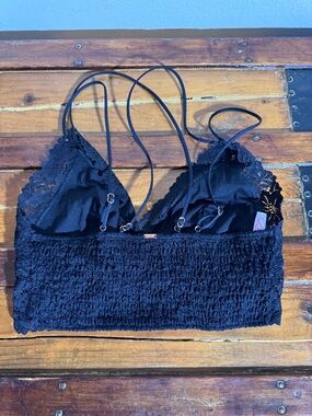 PINK Victoria's Secret Black Lace Bralette
